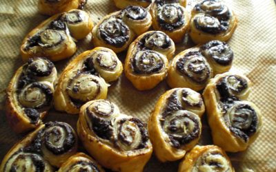 Sommerparty mit Tapenade-Öhrchen