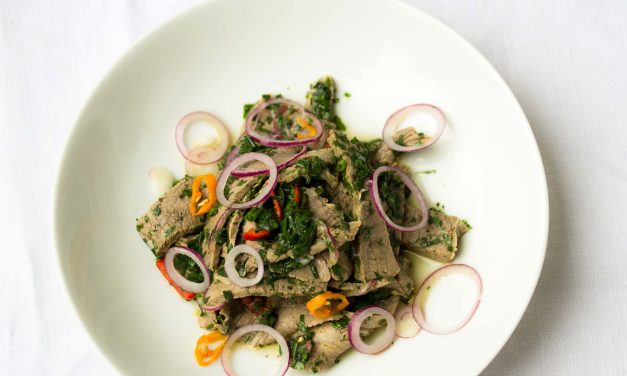 Der allerbeste Salat vom Tafelspitz mit Kräuter-Chili Dressing