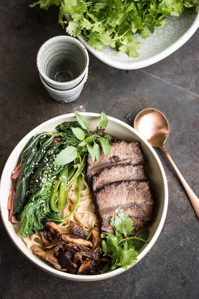 Bowl of Happiness – asiatisch geschmorte Rinderschulter mit Shiitake ...