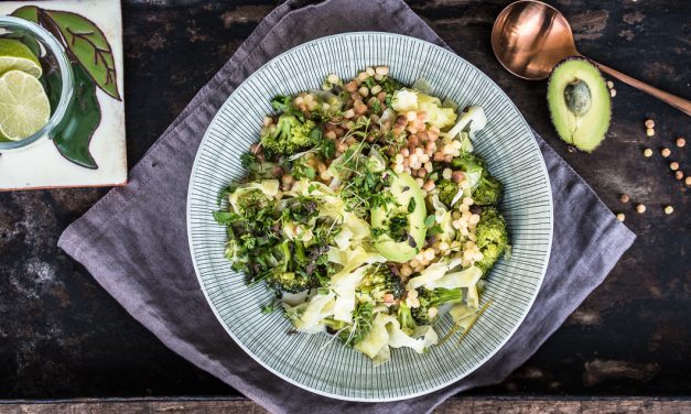 Sardische Fregola Tostada mit Limetten-Kokos Spitzkraut