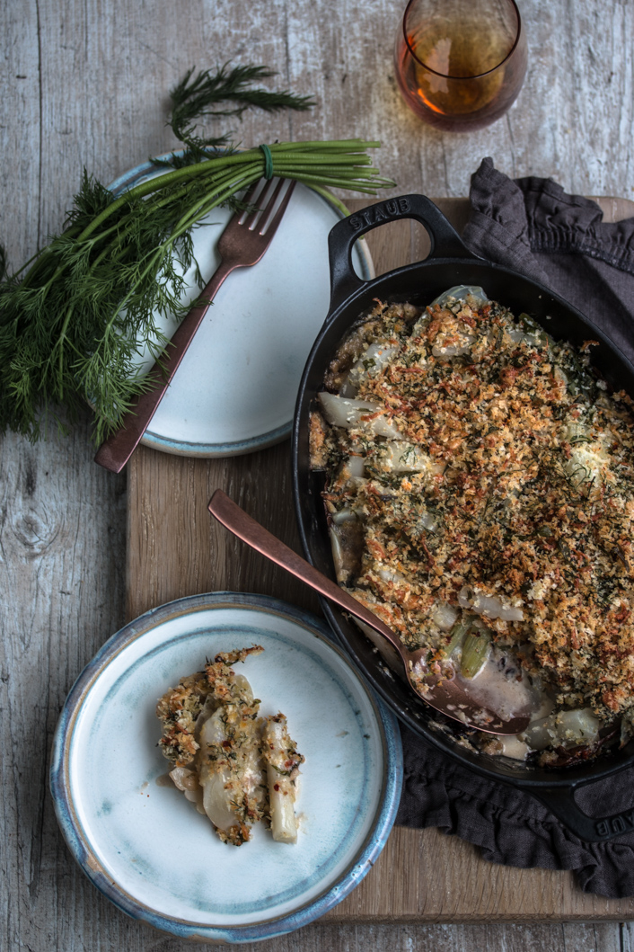 Knuspriges Schwarzwurzel Gratin mit Fenchel, Parmesan und Meyer Zitrone ...