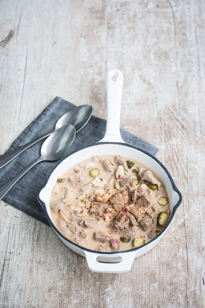 Kalbfleisch Stroganoff und warum wir unbedingt mehr auf die „Cheap Cuts ...