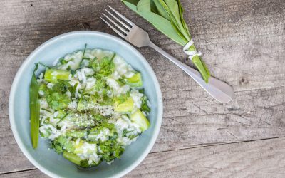 Spargelrisotto mit Bärlauch, Kerbel und Rucola