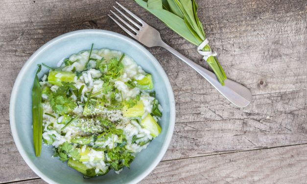 Spargelrisotto mit Bärlauch, Kerbel und Rucola