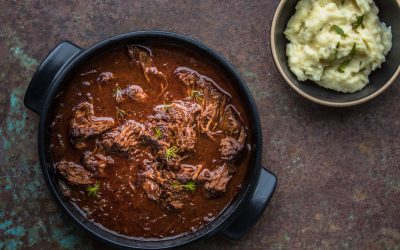 Geschmorte Rinderbrust mit Bier und Rauchpaprika