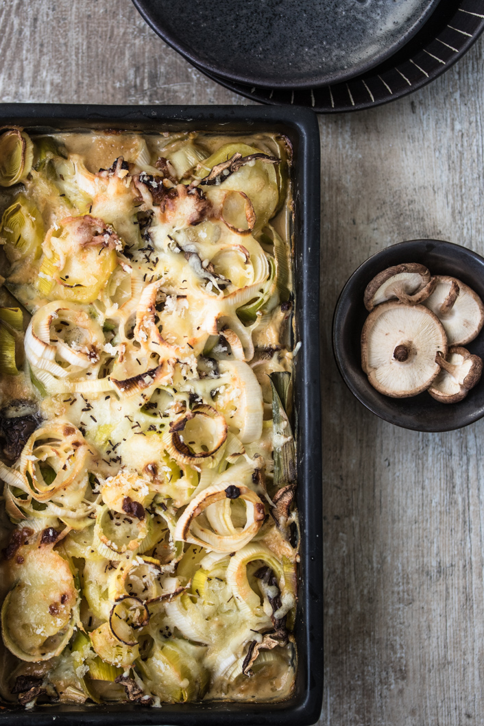 Umami Kartoffel-Lauch Gratin mit Miso - Dinner um Acht