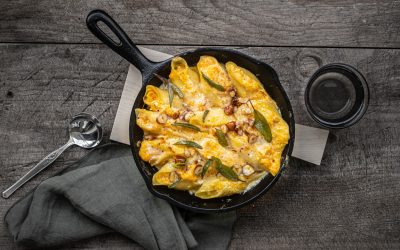 Gefüllte Nudeln mit geröstetem Kürbis, Ricotta und Haselnuss-Salbei-Butter