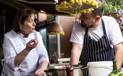 Mullixhiu, Tirana – ein Tag mit zwei albanischen Ikonen: Tefta Pajenga und Bledar Kola