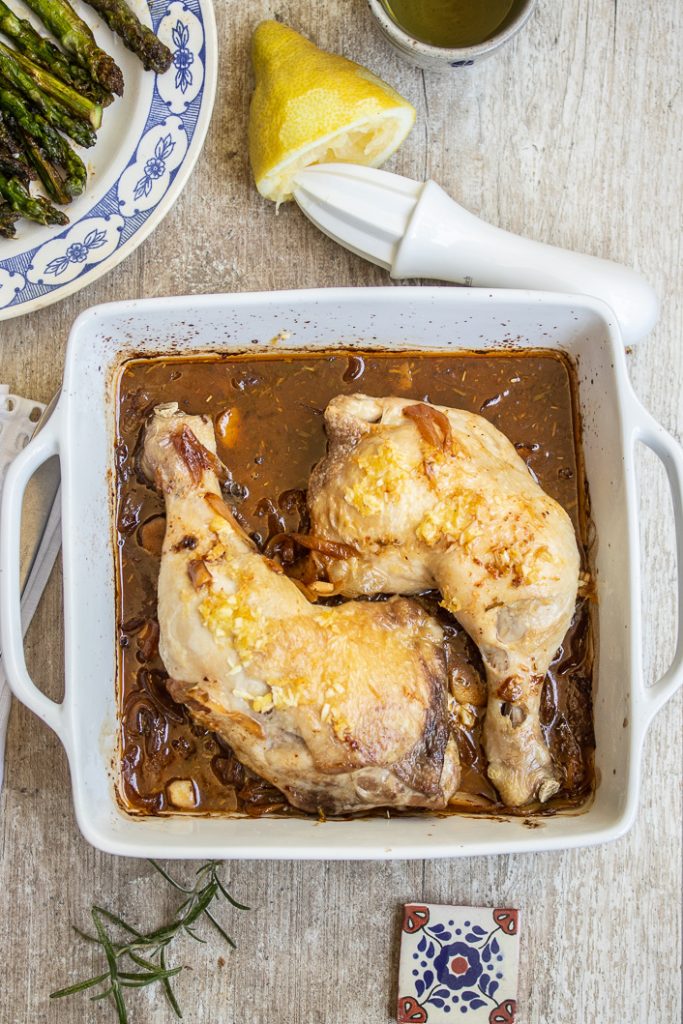 Hühnchen mit Anchovis, Zitrone und Rosmarin - Dinner um Acht