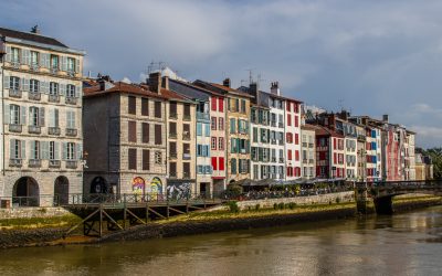 Bezauberndes Bayonne – Schinken, Schokolade und ein Ausflug ins Aldude Tal zu den Kintoa Schweinen