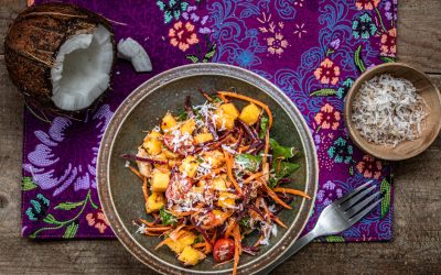 Mango-Kokos Salat aus Mauritius mit Tomaten und Karotten