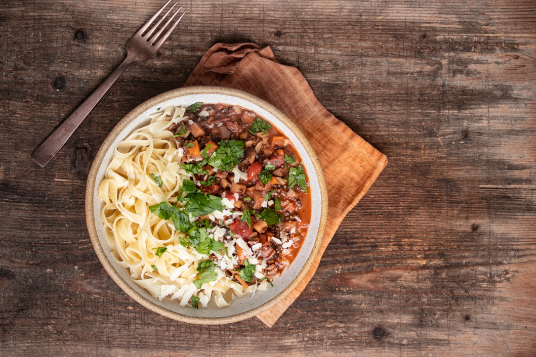 Das beste Ragù mit Belugalinsen und Pilzen – volle Umami Power