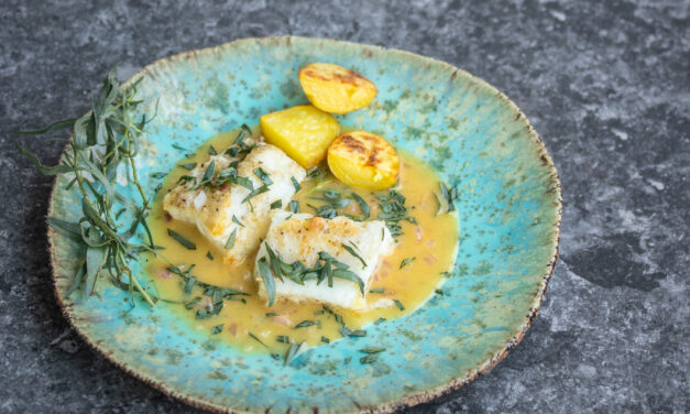 Fischfilet in Zitronen-Honig Butter mit Estragon