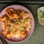 Schnelles Zitronen-Honig-Knoblauch Hühnchen mit Instant Nudeln