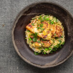 Gerösteter Blumenkohl mit Anchovis-Butter und Orzo